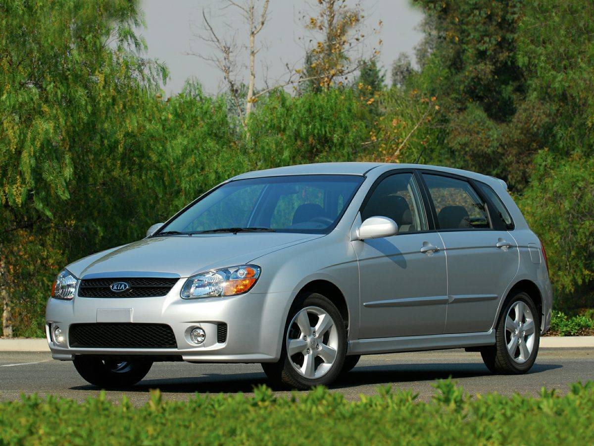 2009 Kia Spectra Spectra5 — Hatchback — 192,674 mi — Springfield, IL