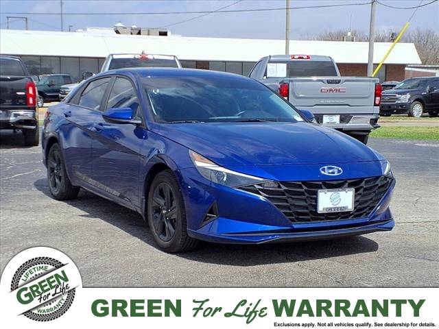 2023 Hyundai Elantra SEL — Sedan — 24,423 mi — Springfield, IL