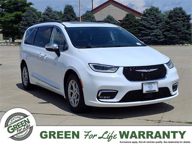 2023 Chrysler Pacifica Limited — Minivan — 58,796 mi — Springfield, IL