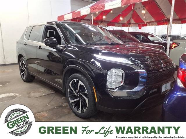 2022 Mitsubishi Outlander ES — SUV — 70,039 mi — Springfield, IL