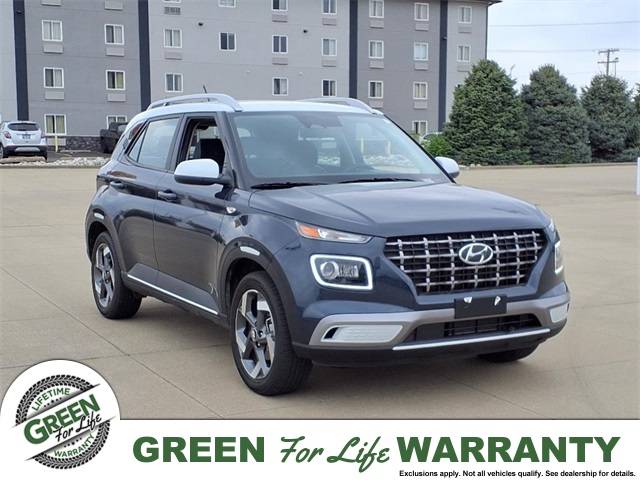 2025 Hyundai Venue Limited — SUV — 8,630 mi — Springfield, IL