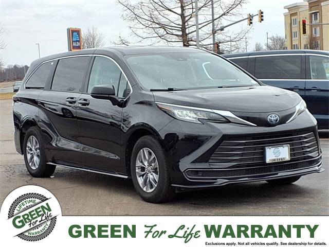 2023 Toyota Sienna LE — Minivan — 74,208 mi — Springfield, IL