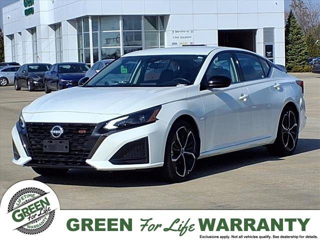 2023 Nissan Altima SR — Sedan — 53,522 mi — Springfield, IL