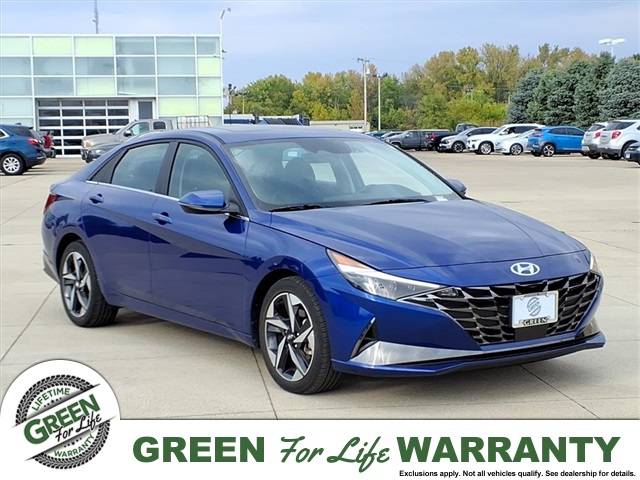 2023 Hyundai Elantra Limited — Sedan — 11,271 mi — Springfield, IL