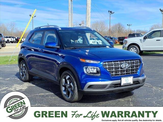 2023 Hyundai Venue SEL — SUV — 15,008 mi — Springfield, IL