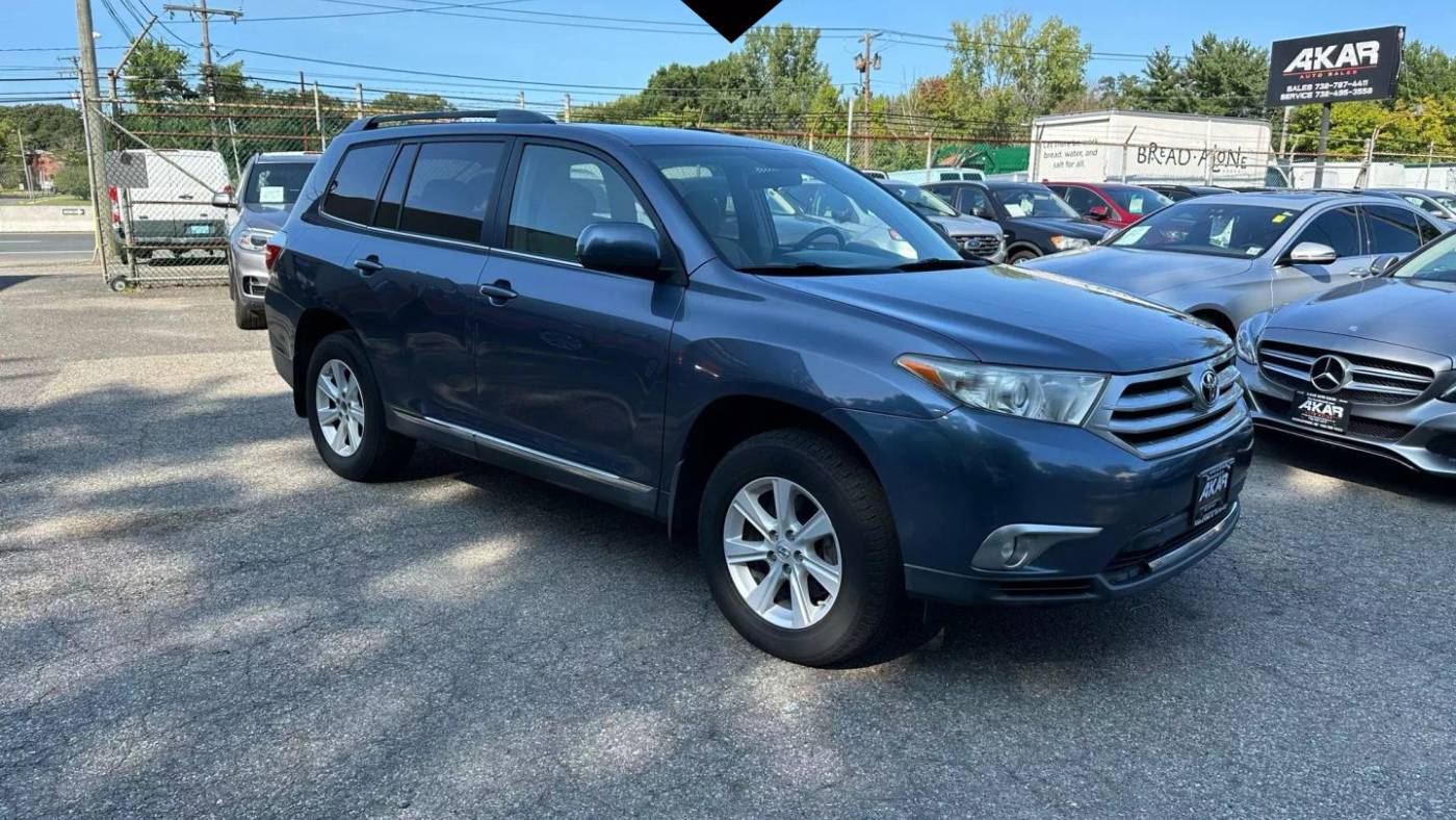 2012 Toyota Highlander SE V6 — SUV — 150,940 mi — Middletown, NJ