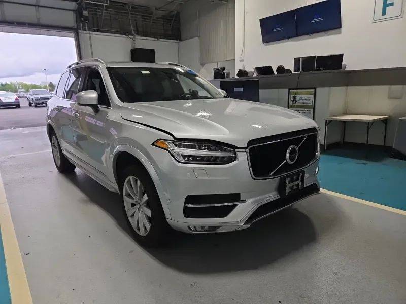 2017 Volvo XC90 Momentum — SUV — 109,806 mi — Middletown, NJ
