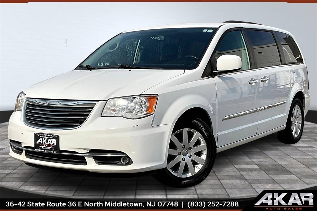 2016 Chrysler Town & Country Touring — Minivan — 131,181 mi — Middletown, NJ