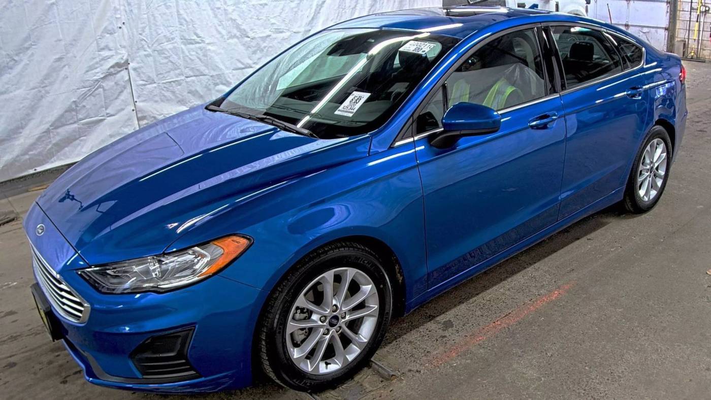 2020 Ford Fusion SE — Sedan — 25,844 mi — Middletown, NJ