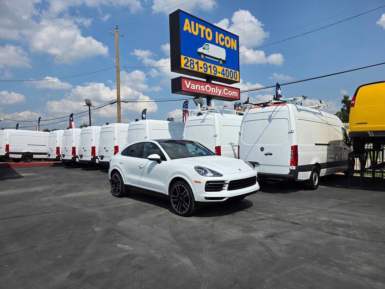 2022 Porsche Cayenne Standard — SUV — 12,338 mi — Houston, TX