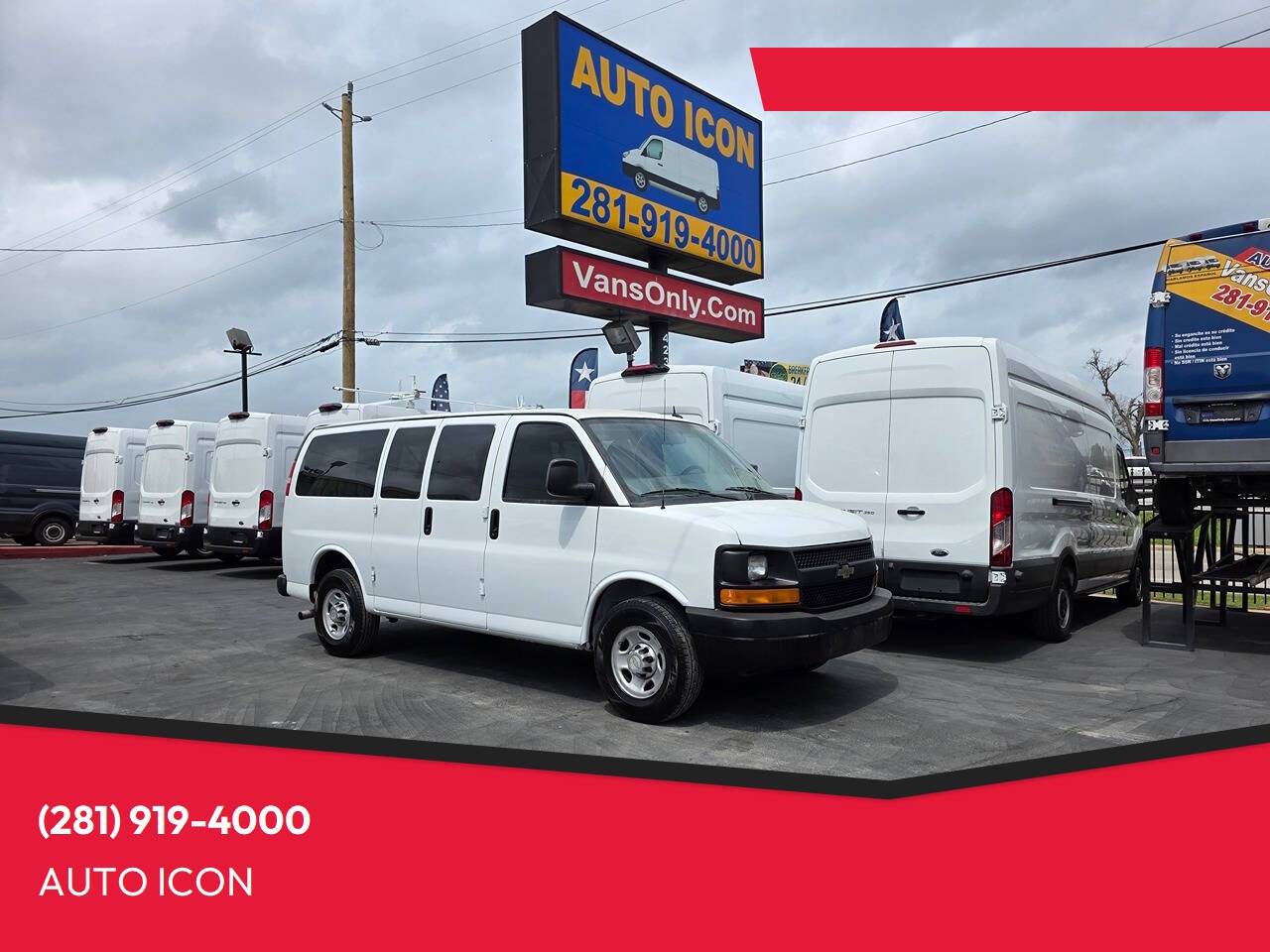 2013 Chevrolet Express Passenger LS — Passenger Van — 122,006 mi — Houston, TX