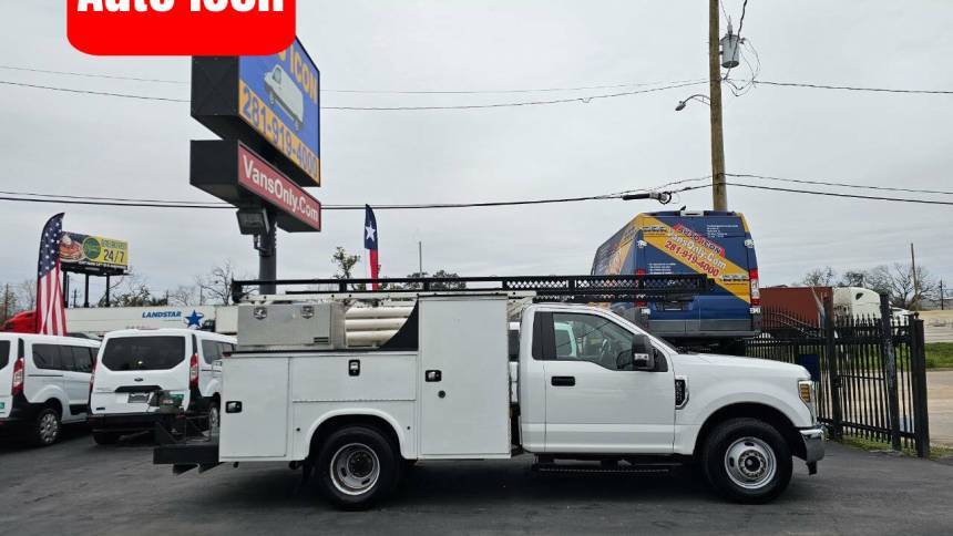 2019 Ford Super Duty F-350 Chassis Cab XL — Chassis Cab Truck — 131,418 mi — Houston, TX