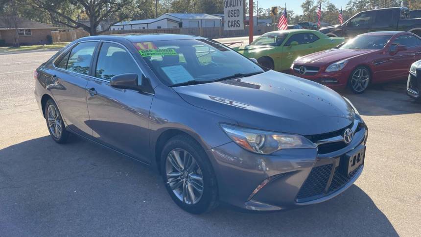 2017 Toyota Camry SE — Sedan — 97,241 mi — Cypress, TX