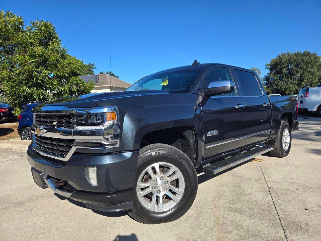 2017 Chevrolet Silverado 1500 High Country — Pickup Truck — 157,198 mi — Houston, TX