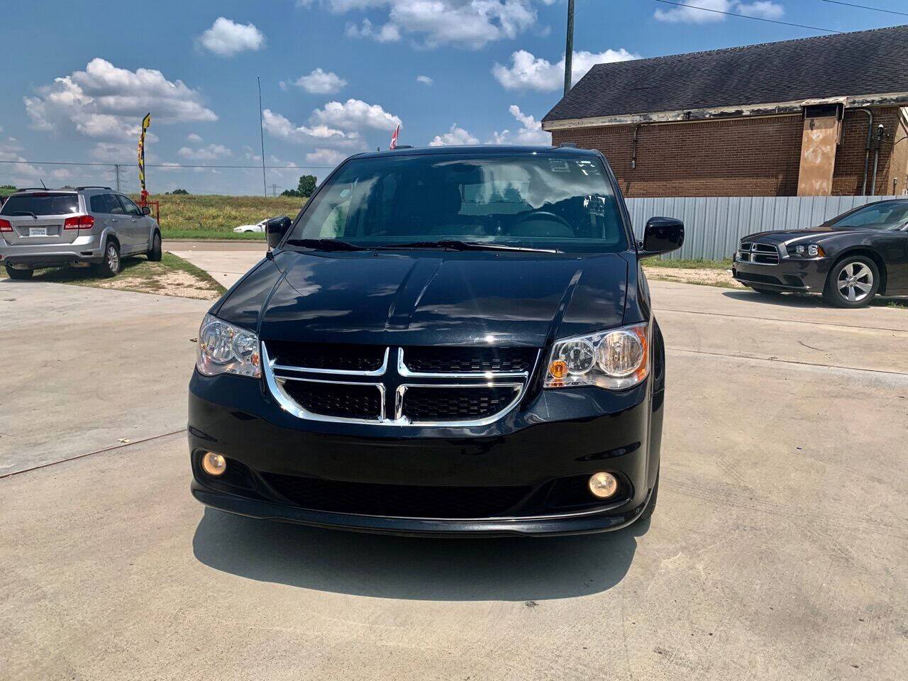 2019 Dodge Grand Caravan SXT — Minivan — 90,764 mi — Houston, TX