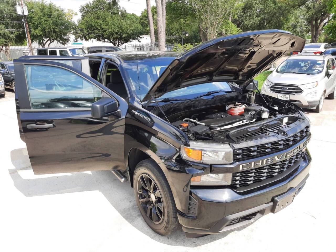 2021 Chevrolet Silverado 1500 Custom — Pickup Truck — 129,654 mi — Houston, TX