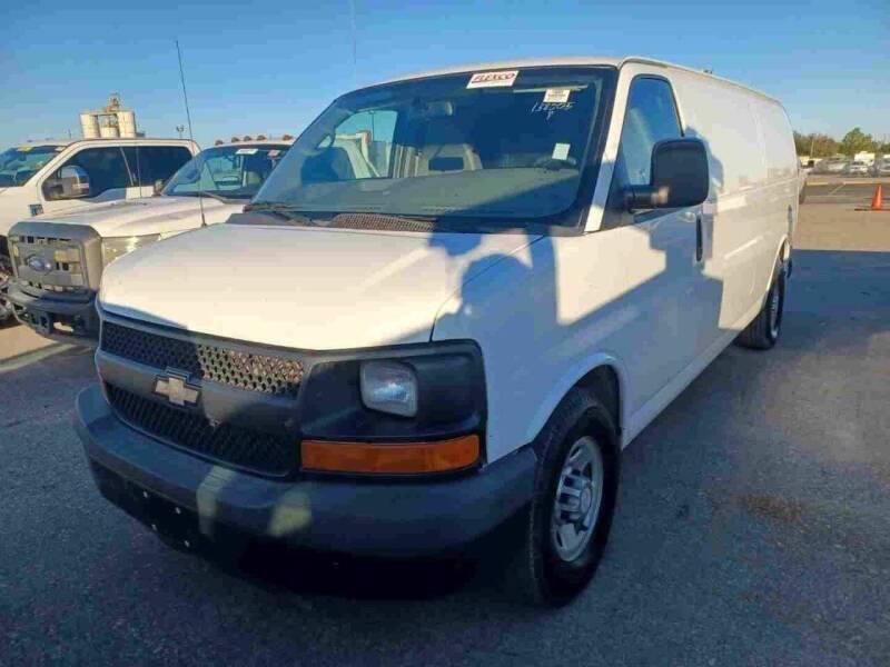 2015 Chevrolet Express Passenger LT — Passenger Van — 169,762 mi — Houston, TX