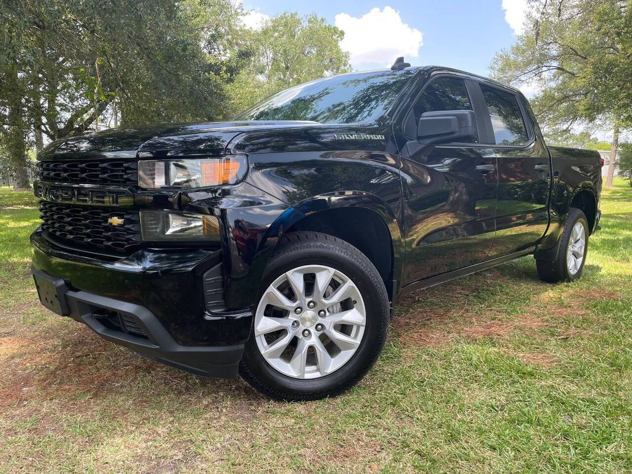 2022 Chevrolet Silverado 1500 LTD Custom — Pickup Truck — 76,305 mi — Houston, TX