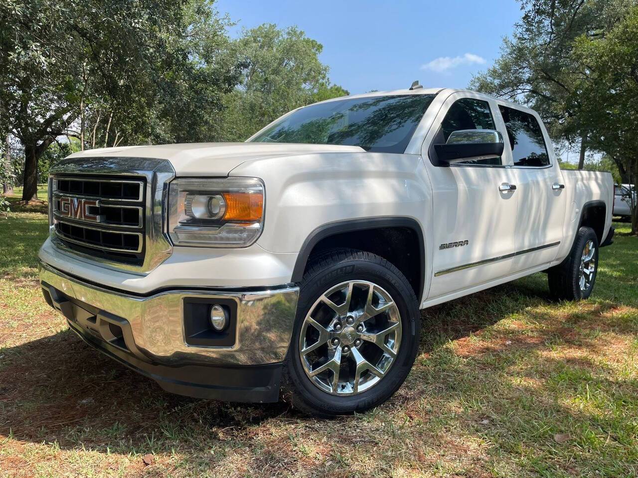 2014 GMC Sierra 1500 SLT — Pickup Truck — 128,317 mi — Houston, TX