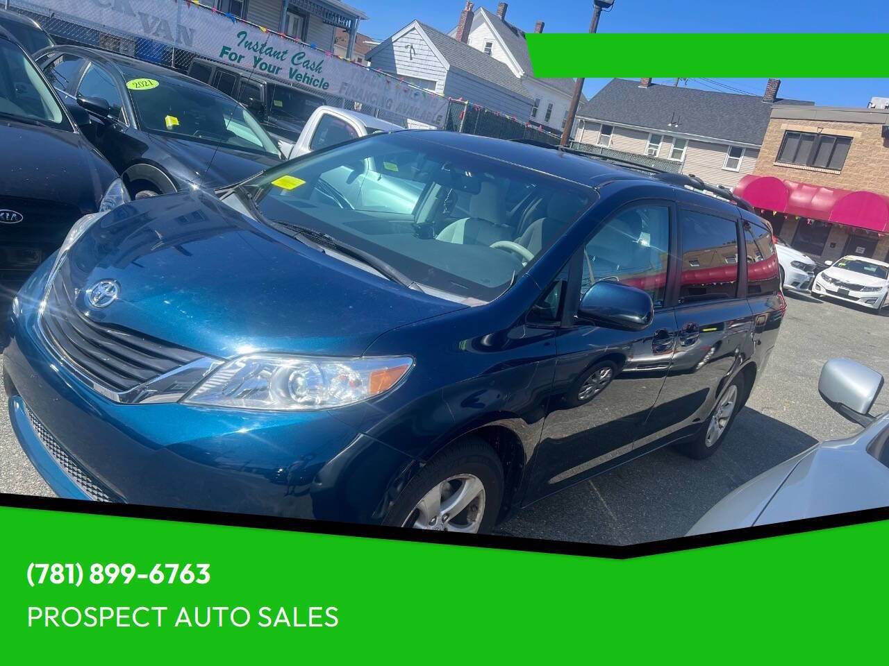 2011 Toyota Sienna LE — Minivan — 75,897 mi — Waltham, MA