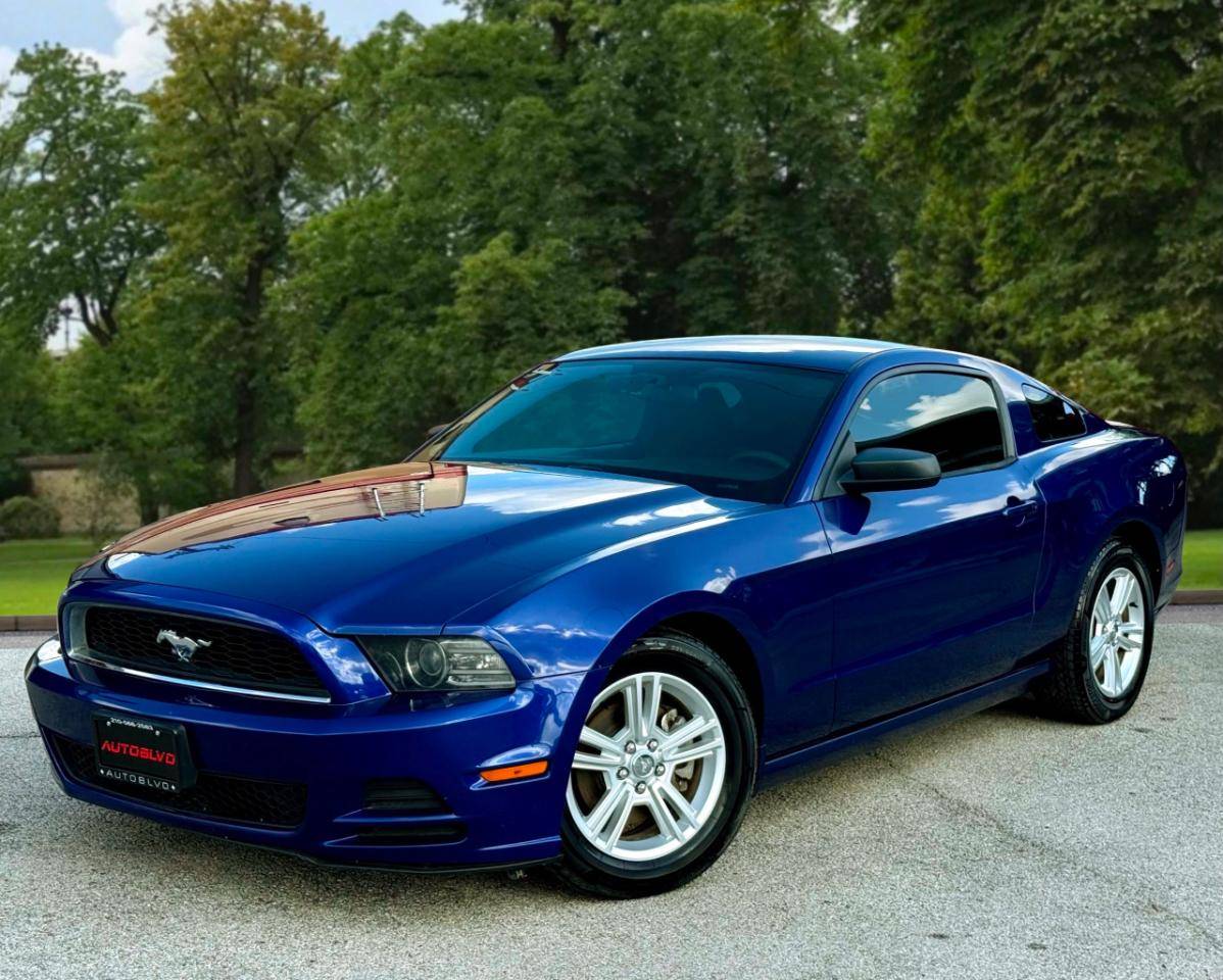 2014 Ford Mustang V6
