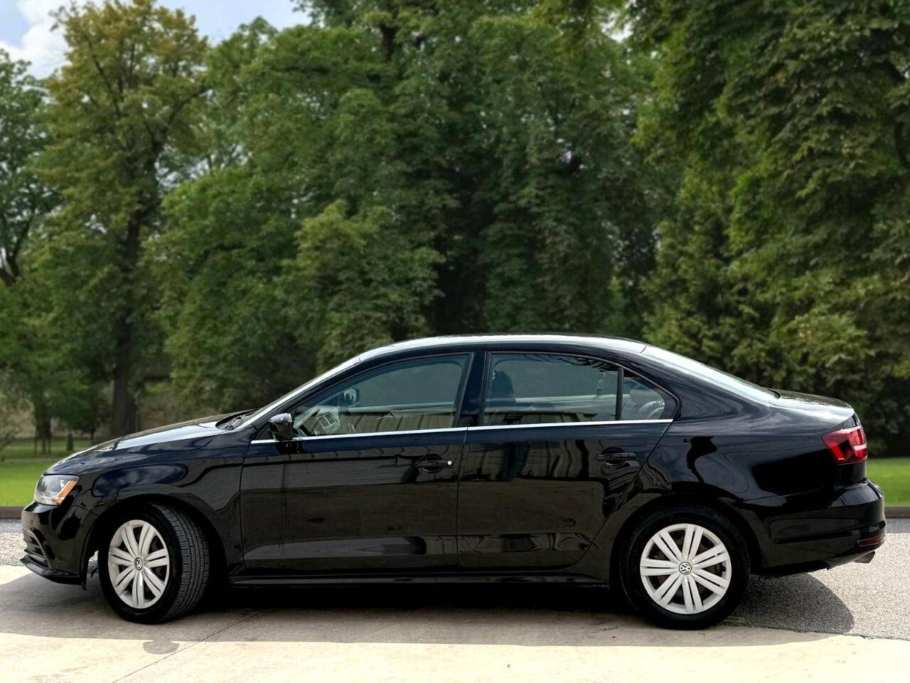 2017 Volkswagen Jetta 1.4T S — Sedan — 109,943 mi — San Antonio, TX
