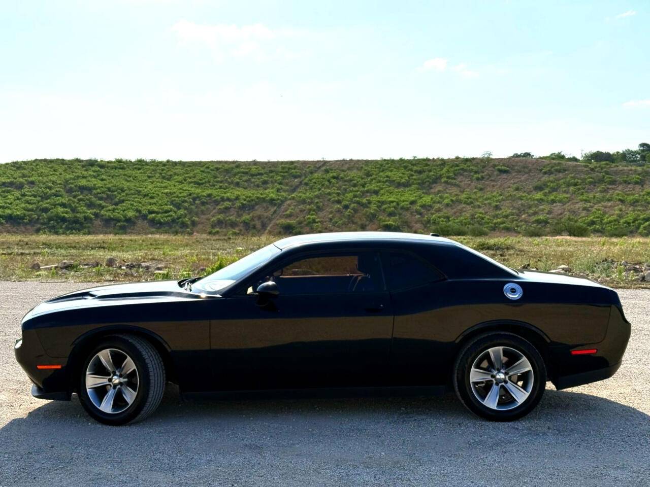 2015 Dodge Challenger SXT — Coupe — 136,374 mi — San Antonio, TX