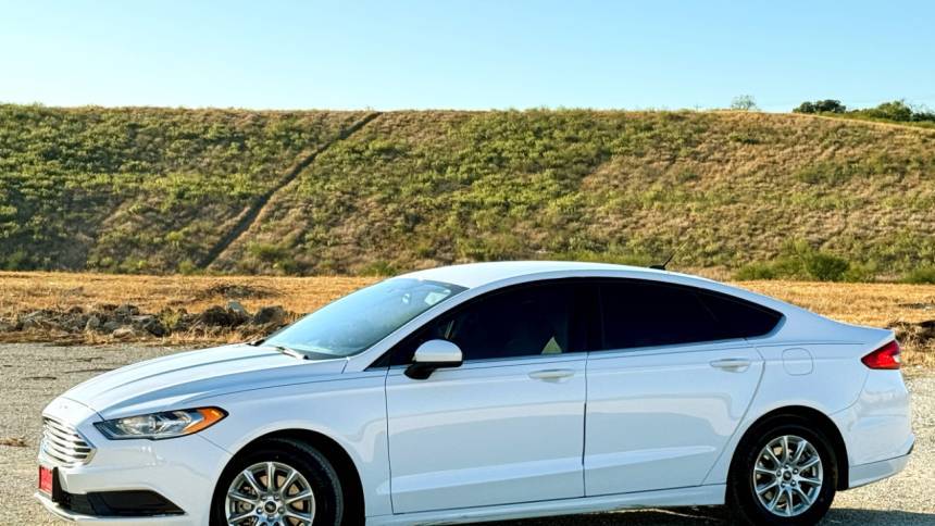 2017 Ford Fusion S — Sedan — 78,016 mi — San Antonio, TX