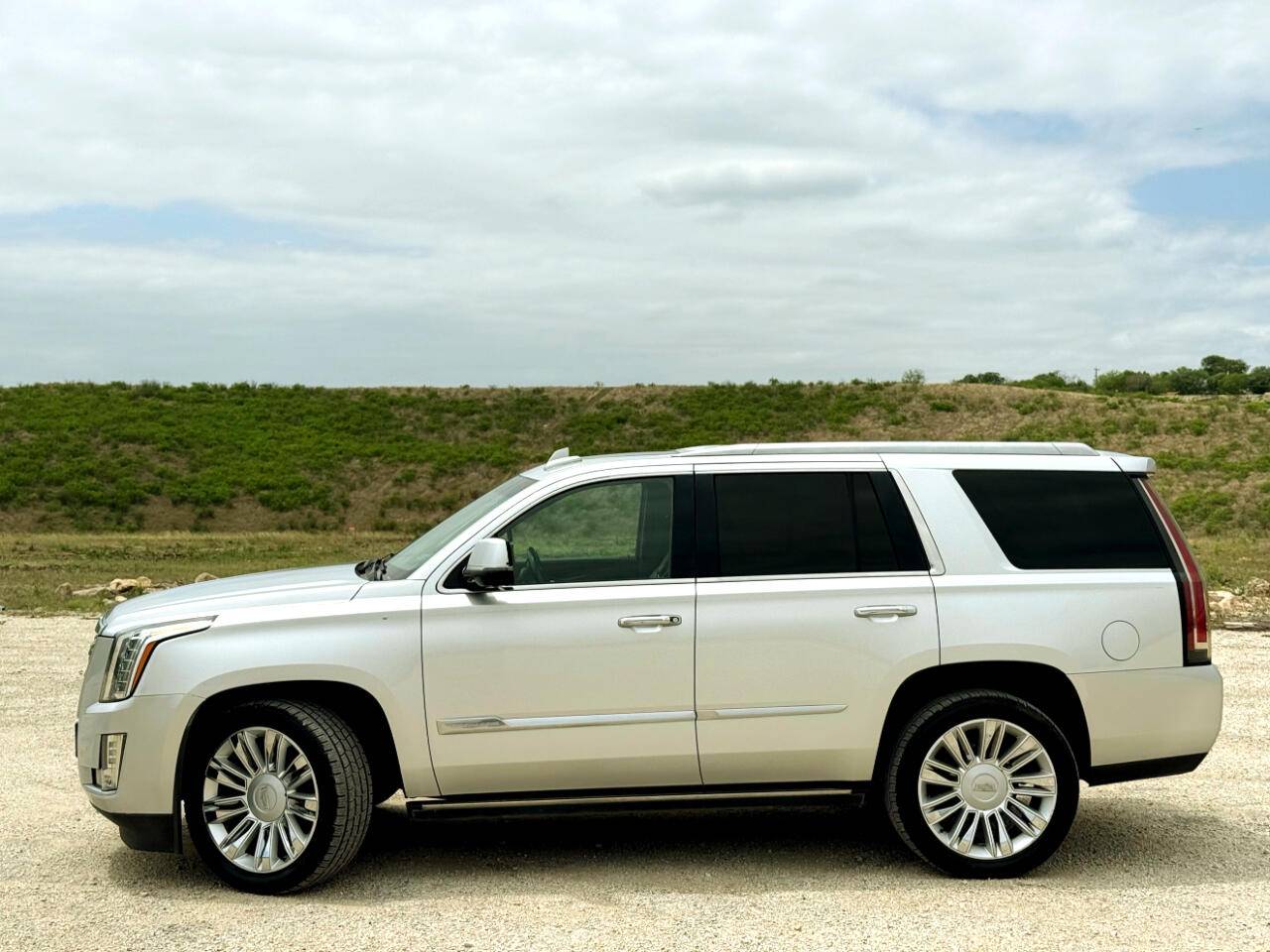 2015 Cadillac Escalade Platinum — SUV — 138,649 mi — San Antonio, TX