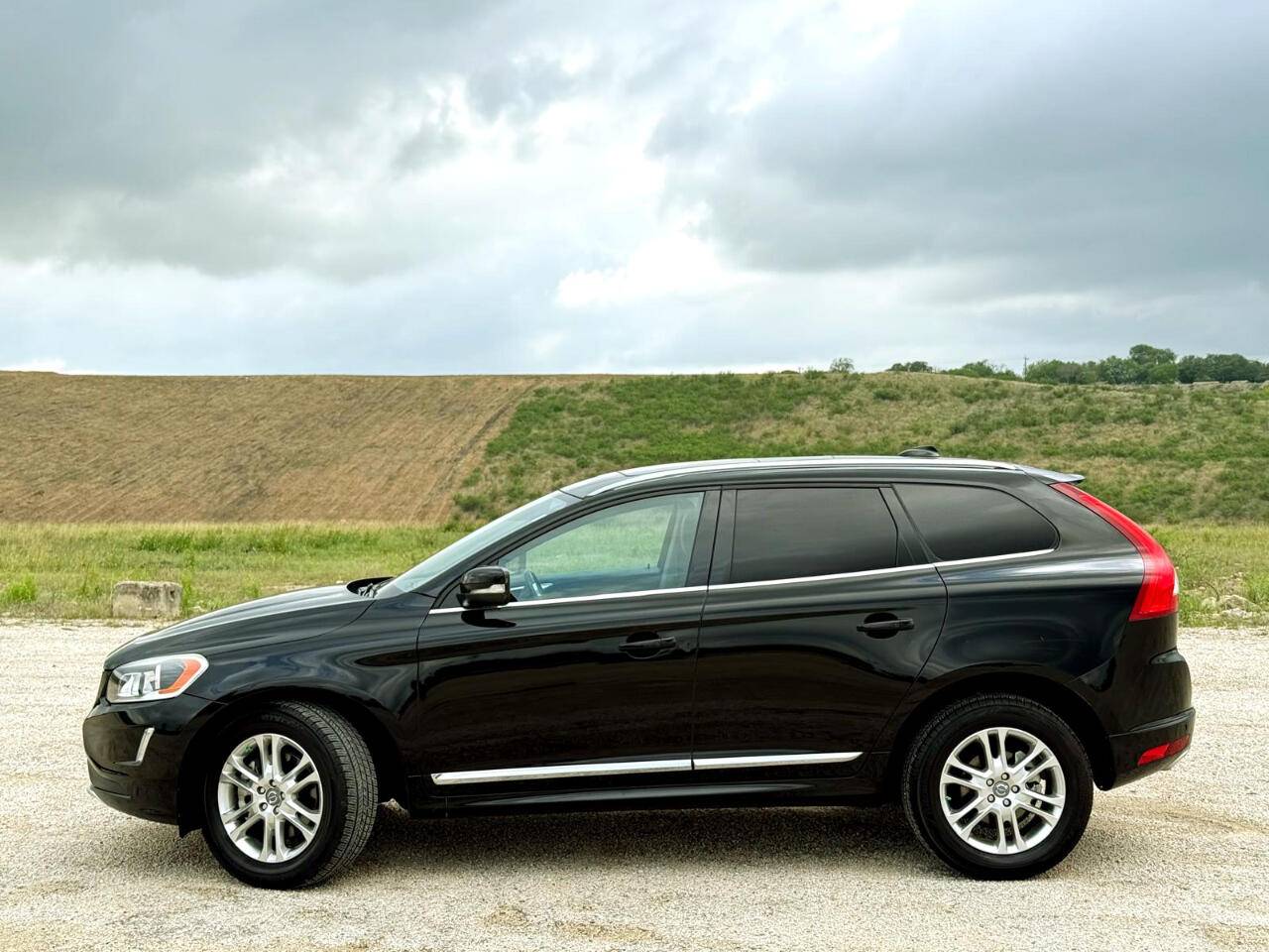 2014 Volvo XC60 3.2 — SUV — 83,638 mi — San Antonio, TX
