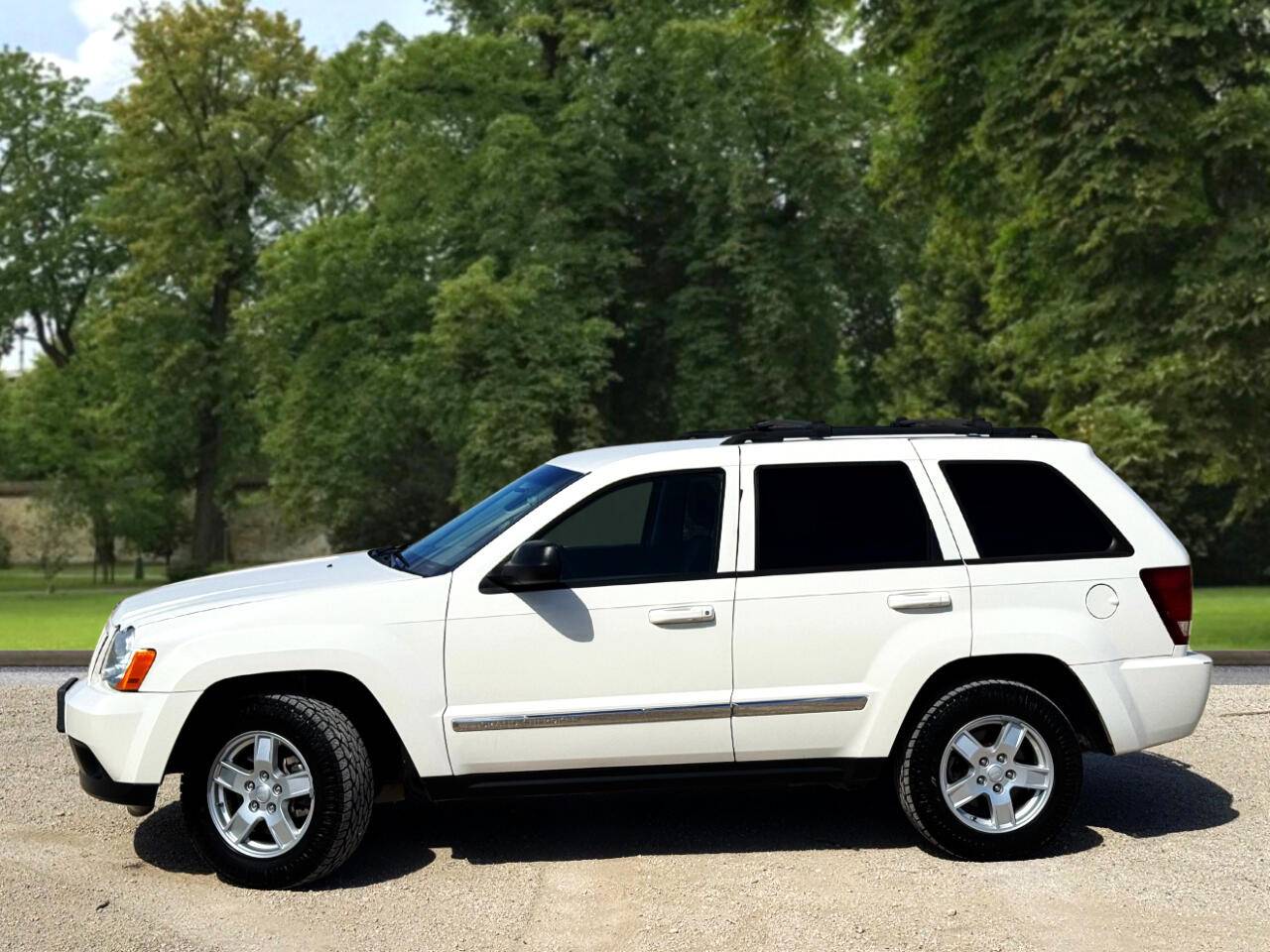 2010 Jeep Grand Cherokee Laredo — SUV — 171,776 mi — San Antonio, TX