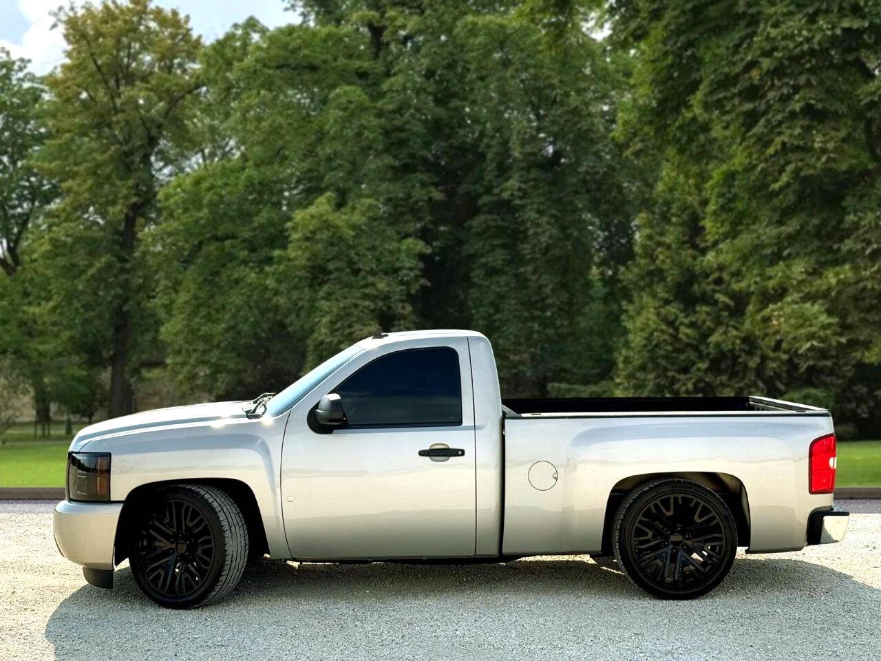 2009 Chevrolet Silverado 1500 WT — Pickup Truck — 136,000 mi — San Antonio, TX