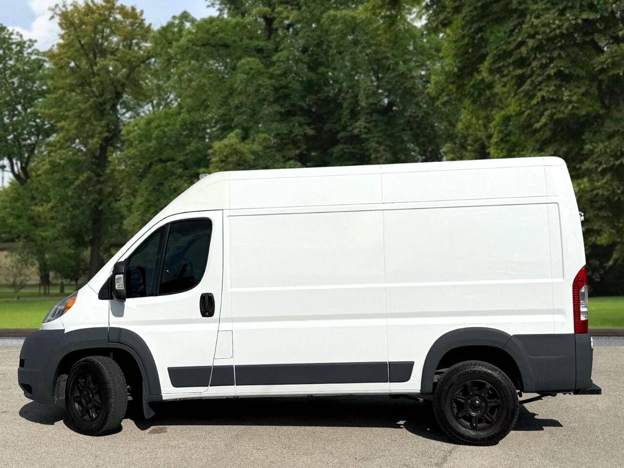 2018 Ram ProMaster Cargo Van 1500 — Cargo Van — 159,763 mi — San Antonio, TX