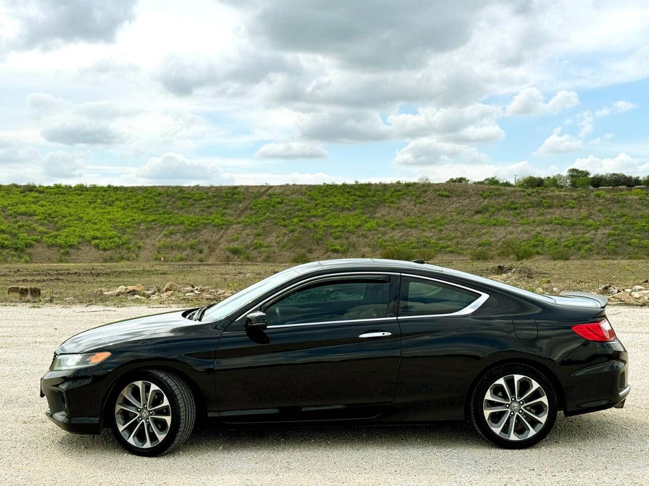 2013 Honda Accord EX-L V6 — Coupe — 157,155 mi — San Antonio, TX