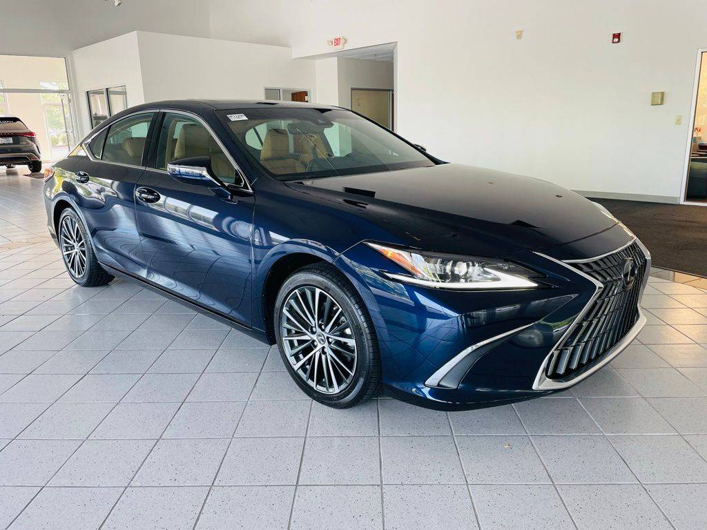 2025 Lexus ES ES 350 — Sedan — 6,987 mi — Durham, NC