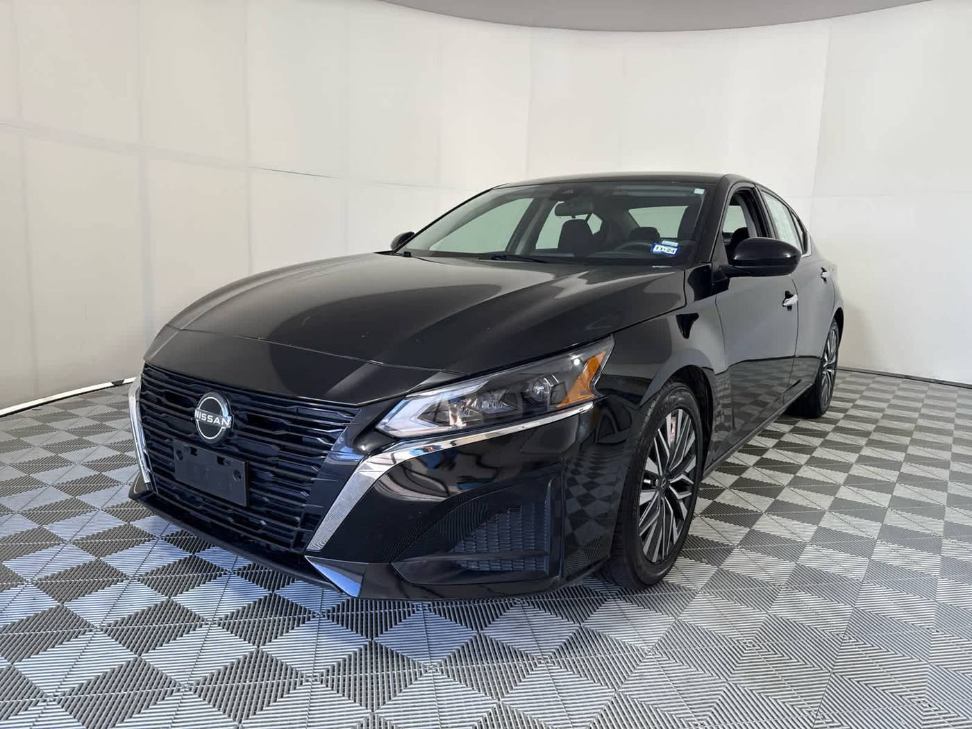 2023 Nissan Altima SV — Sedan — 57,425 mi — New Orleans, LA