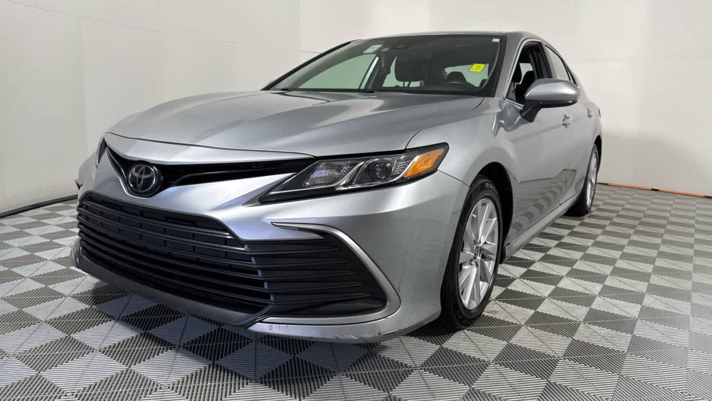2021 Toyota Camry LE — Sedan — 104,790 mi — New Orleans, LA