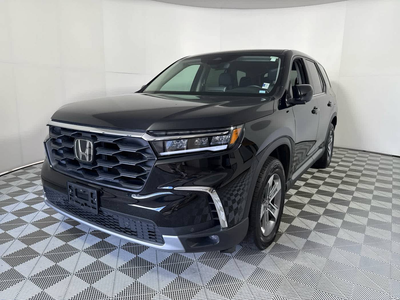 2023 Honda Pilot EX-L 7 Passenger — SUV — 53,250 mi — New Orleans, LA