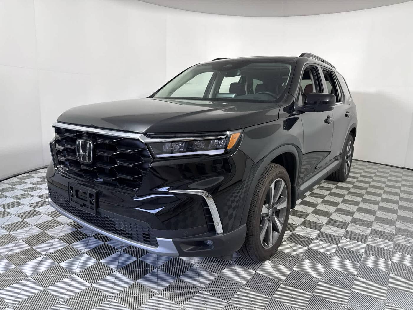 2025 Honda Pilot Elite — SUV — 5,093 mi — New Orleans, LA