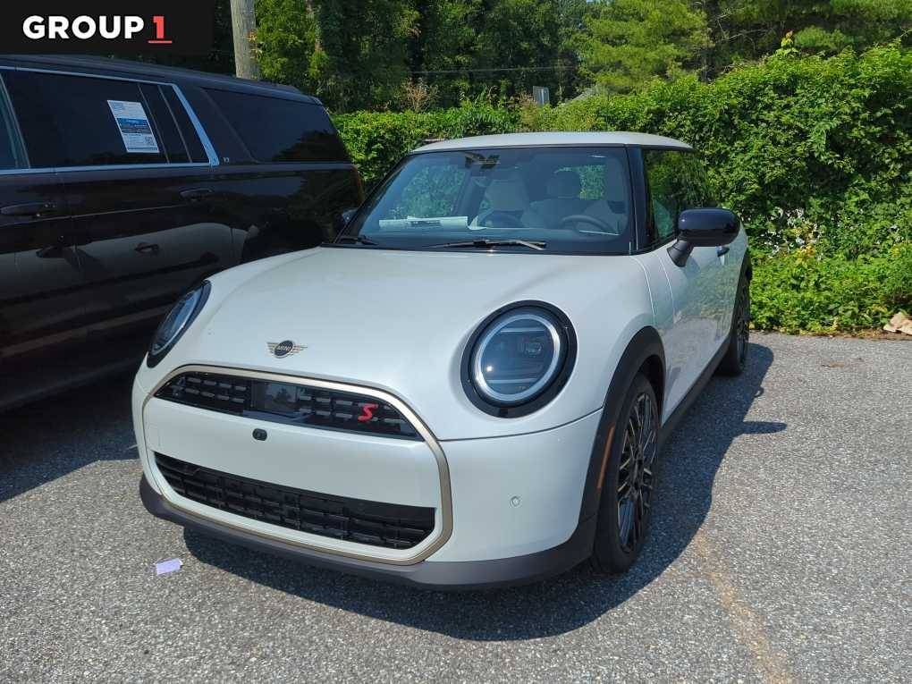 2025 MINI Hardtop Cooper S — Hatchback — 314 mi — Annapolis, MD