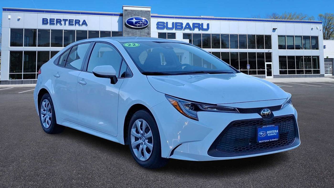 2022 Toyota Corolla LE — Sedan — 33,337 mi — West Springfield, MA