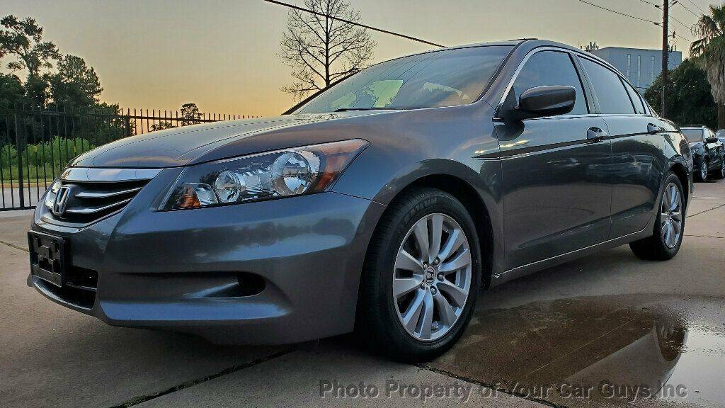 2011 Honda Accord EX-L — Sedan — 200,509 mi — Houston, TX