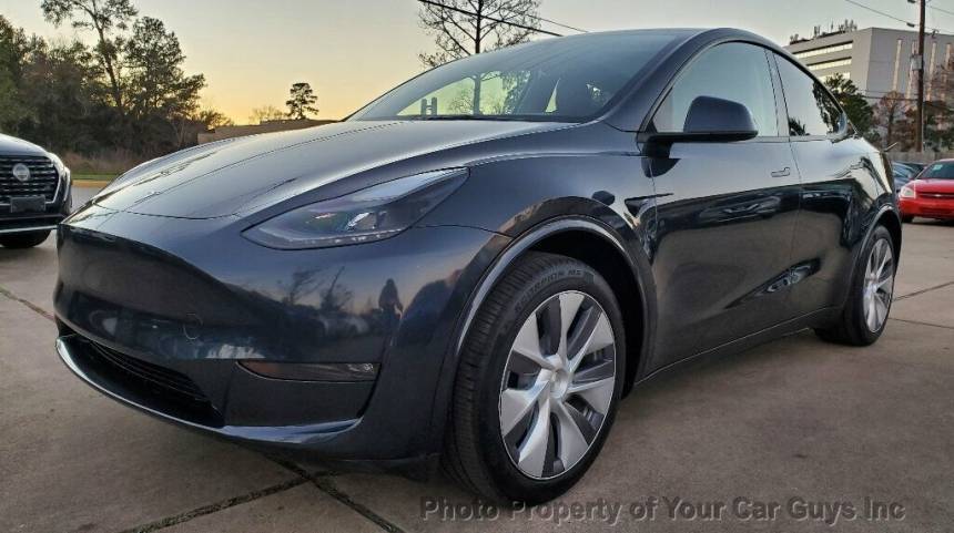2024 Tesla Model Y Long Range — SUV — 1,169 mi — Houston, TX