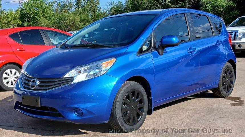 2014 Nissan Versa 1.6 SV — Hatchback — 121,821 mi — Houston, TX