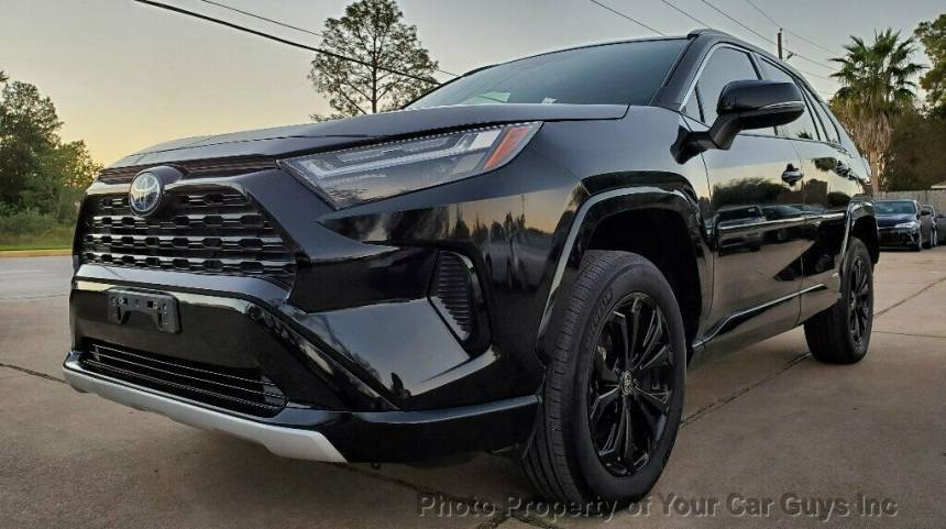 2022 Toyota RAV4 Hybrid SE — SUV — 68,279 mi — Houston, TX