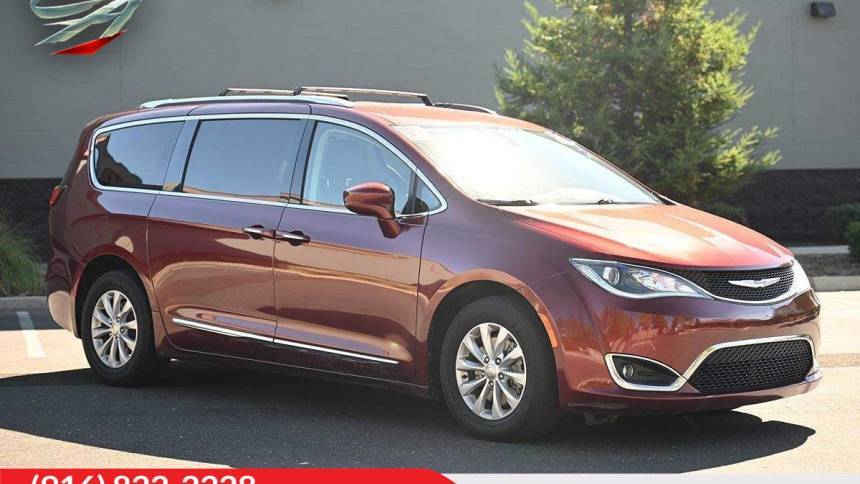 2018 Chrysler Pacifica Touring Plus — Minivan — 102,756 mi — Sacremento, CA