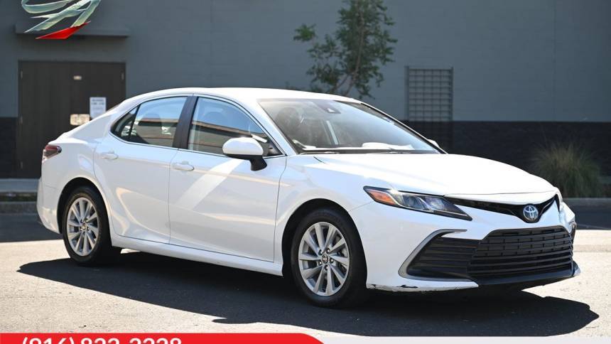 2022 Toyota Camry LE — Sedan — 100,472 mi — Sacremento, CA