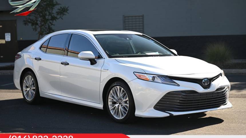 2020 Toyota Camry Hybrid XLE — Sedan — 127,583 mi — Sacremento, CA