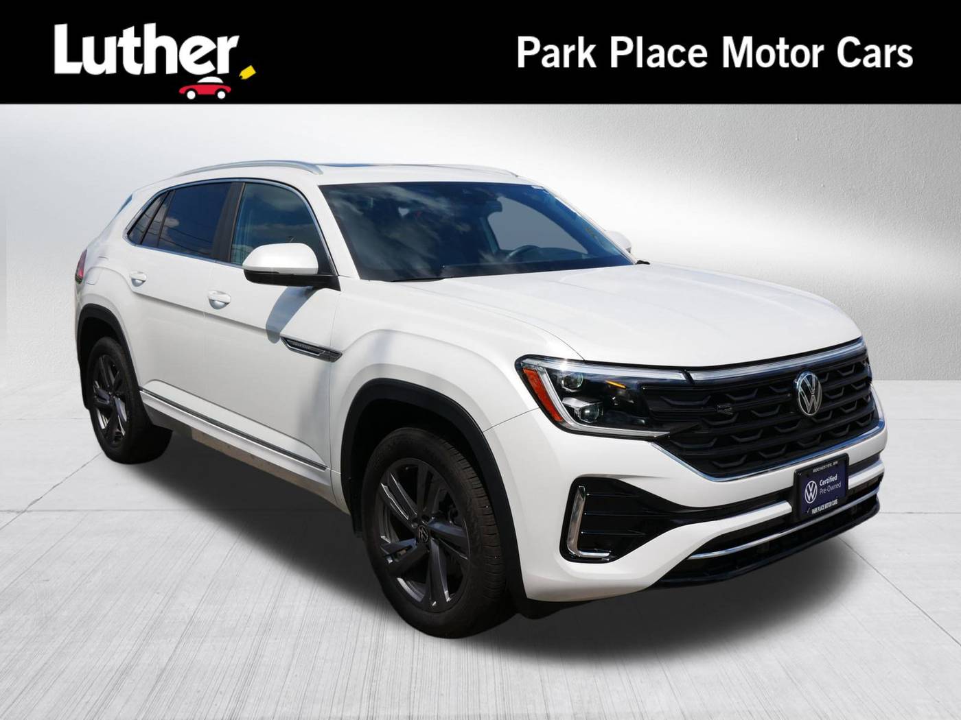 2024 Volkswagen Atlas Cross Sport SEL R-Line — SUV — 20,512 mi — Rochester, MN
