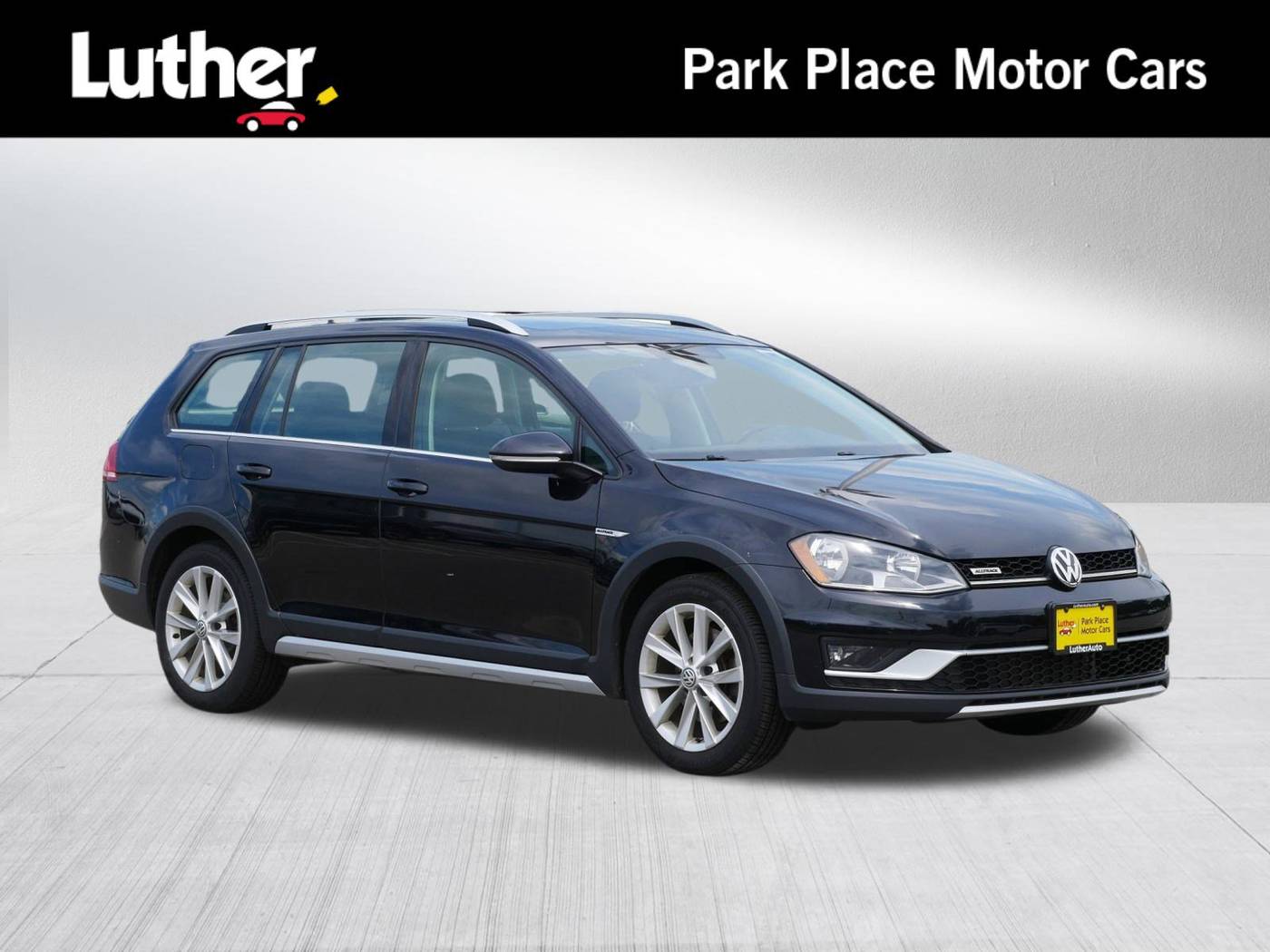 2017 Volkswagen Golf Alltrack SE — Wagon — 113,223 mi — Rochester, MN